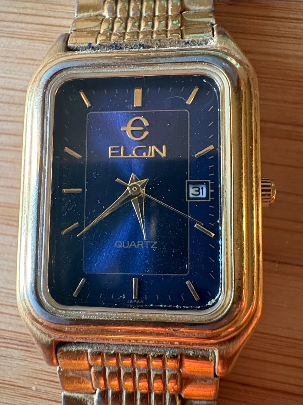 Elgin gold tone